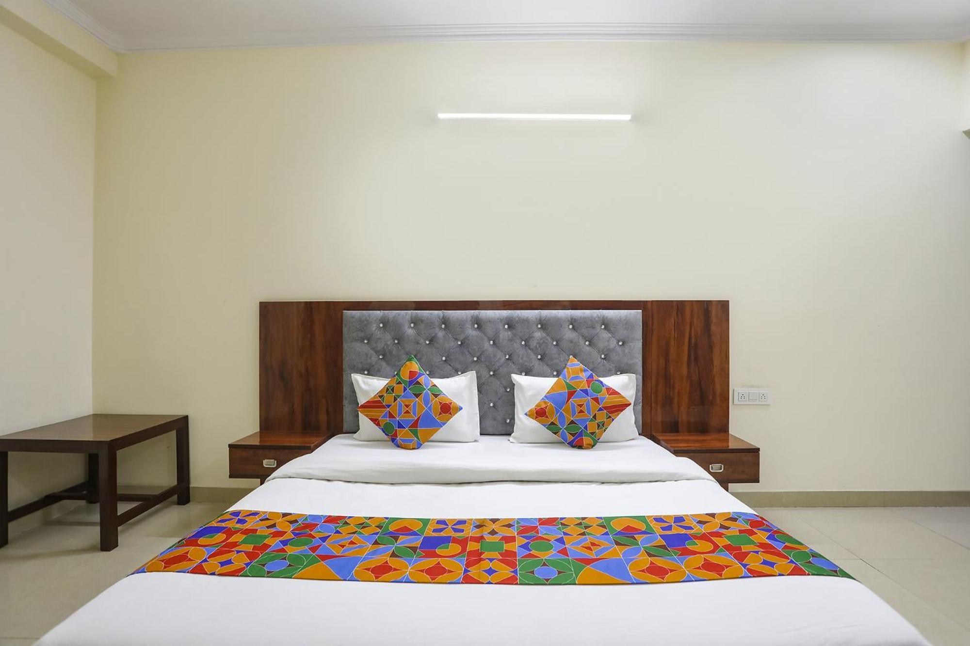 Fabexpress Asp Royal Residency Inn- Janakpuri Delhi  Esterno foto