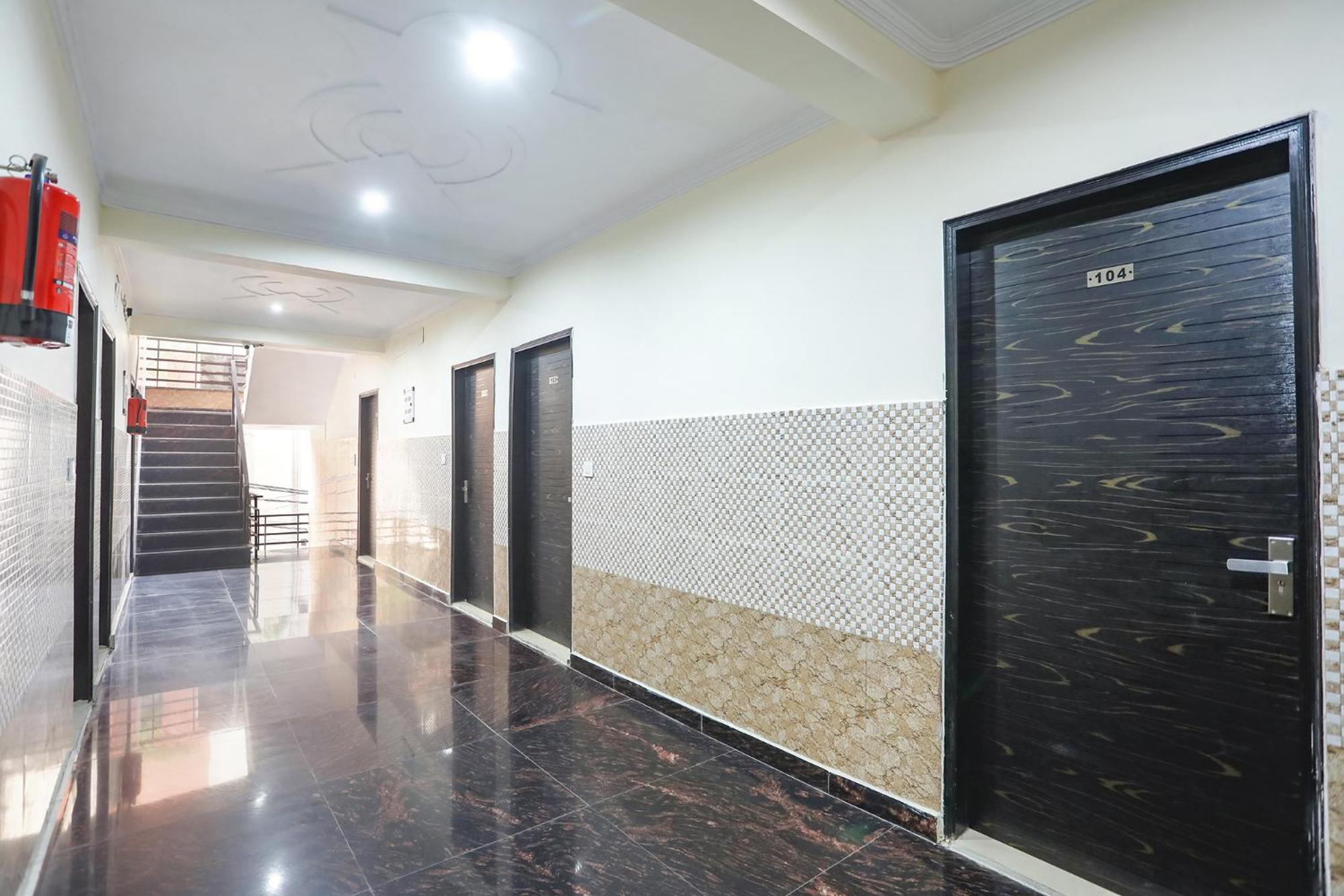 Fabexpress Asp Royal Residency Inn- Janakpuri Delhi  Esterno foto