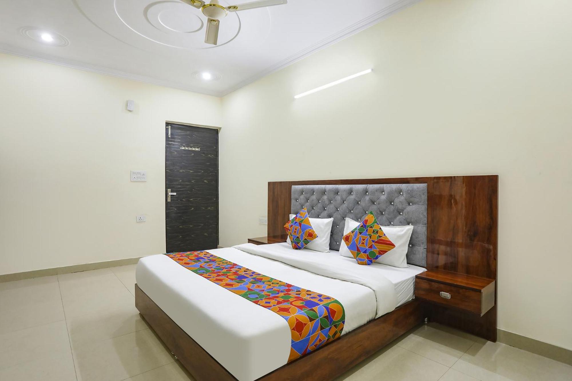 Fabexpress Asp Royal Residency Inn- Janakpuri Delhi  Esterno foto
