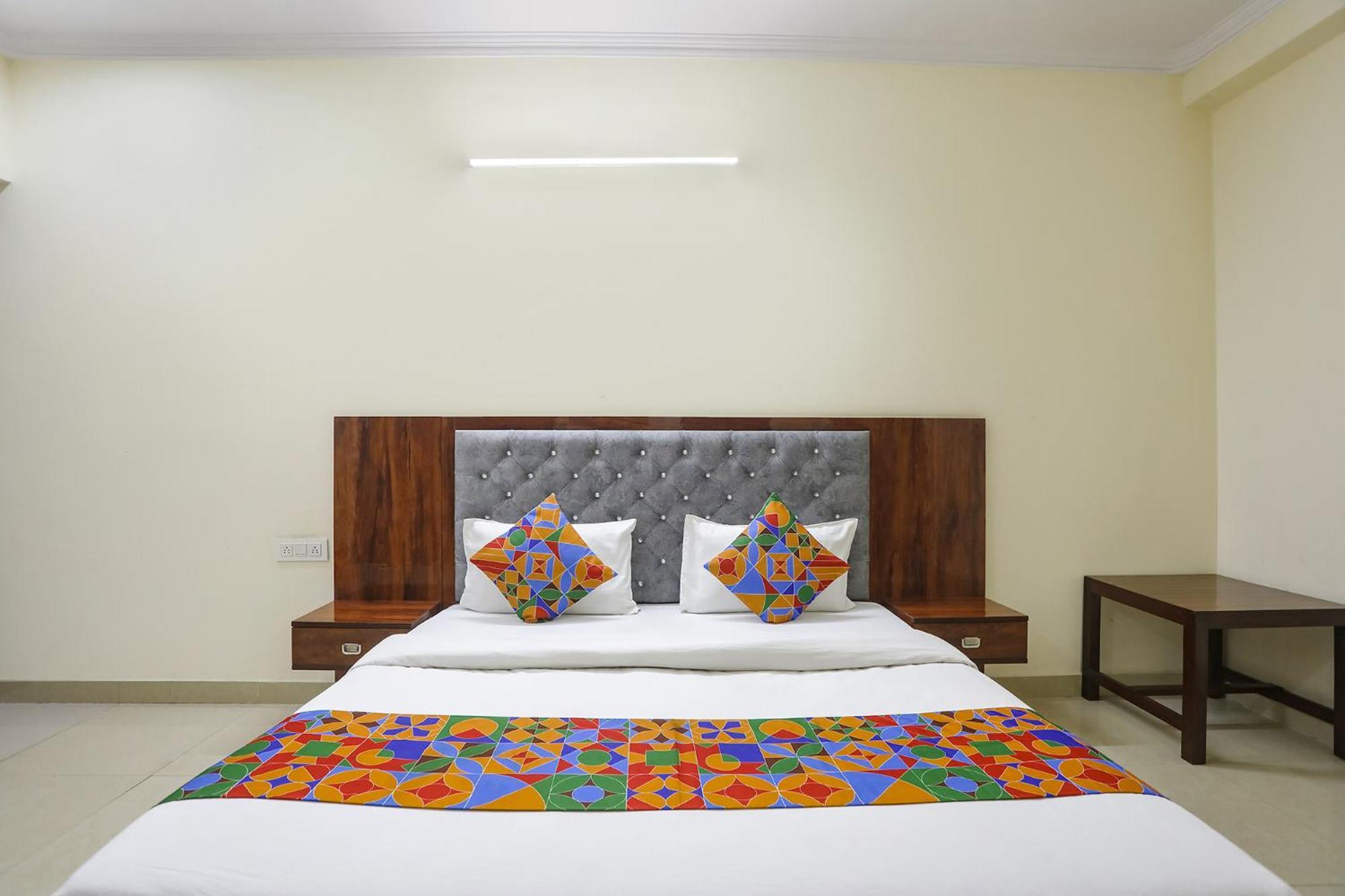 Fabexpress Asp Royal Residency Inn- Janakpuri Delhi  Esterno foto