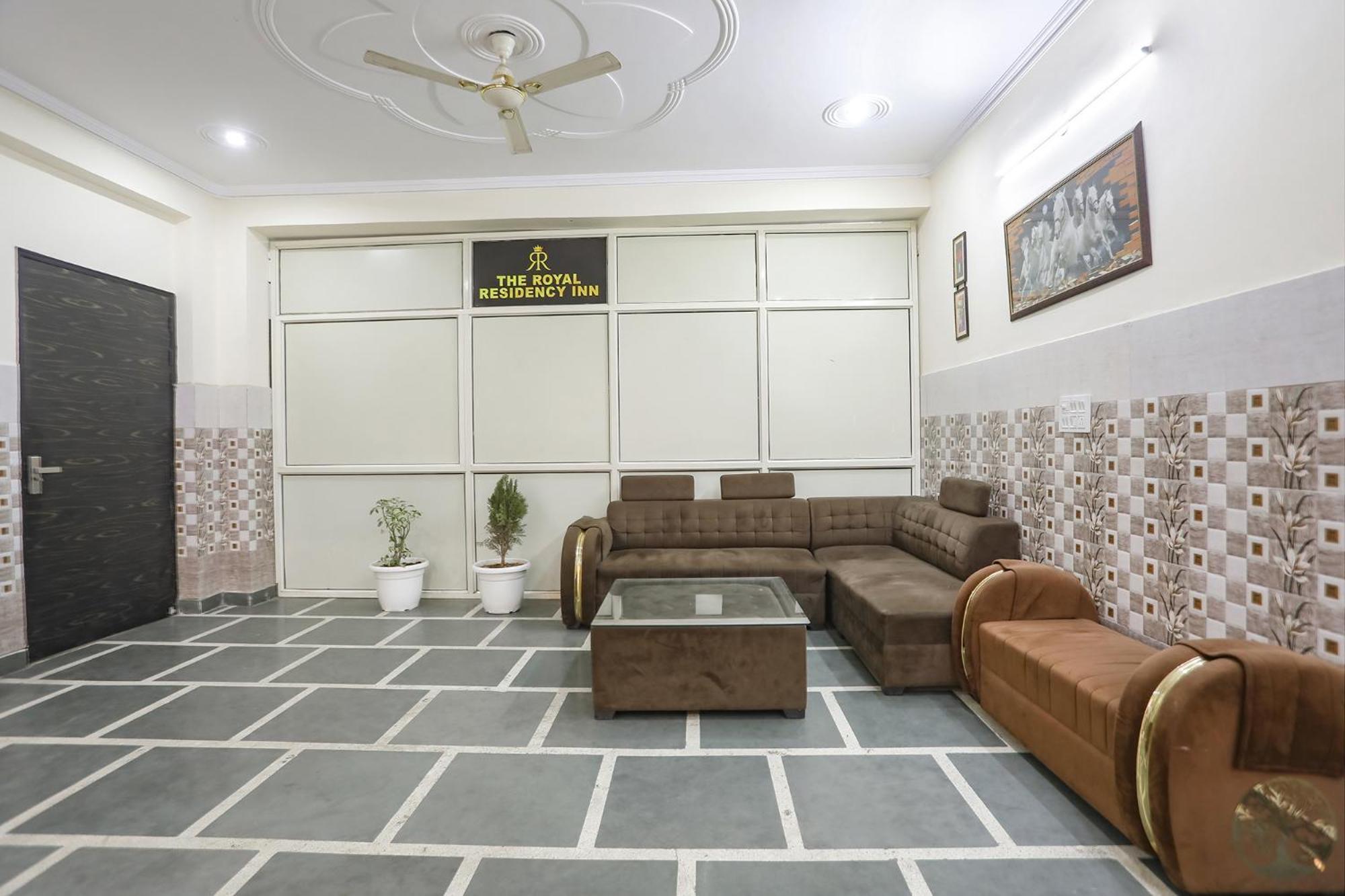 Fabexpress Asp Royal Residency Inn- Janakpuri Delhi  Esterno foto